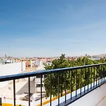 Wide And Colourful- 3Bd 1Bth- Triana