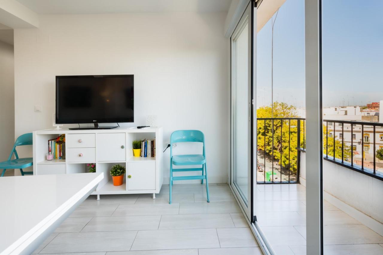 Wide And Colourful- 3bd 1bth- Triana